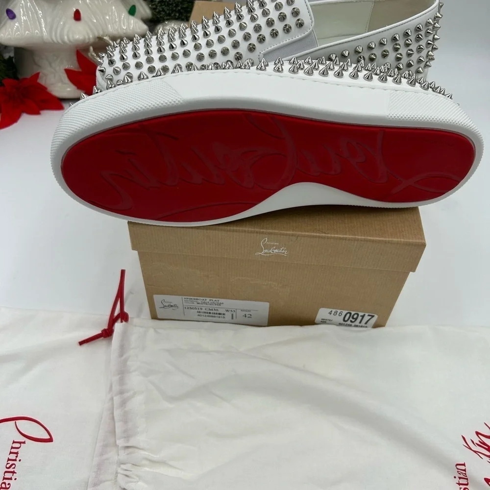 Men's Christian Louboutin roller boat spike sneakers size 42 made in Italy